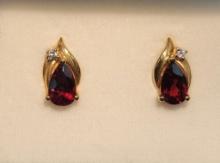 Ben Bridge Jewelers 14K Garnet Diamond Earrings