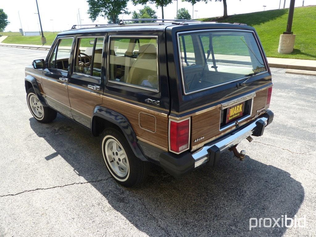 1990 JEEP WAGONEER