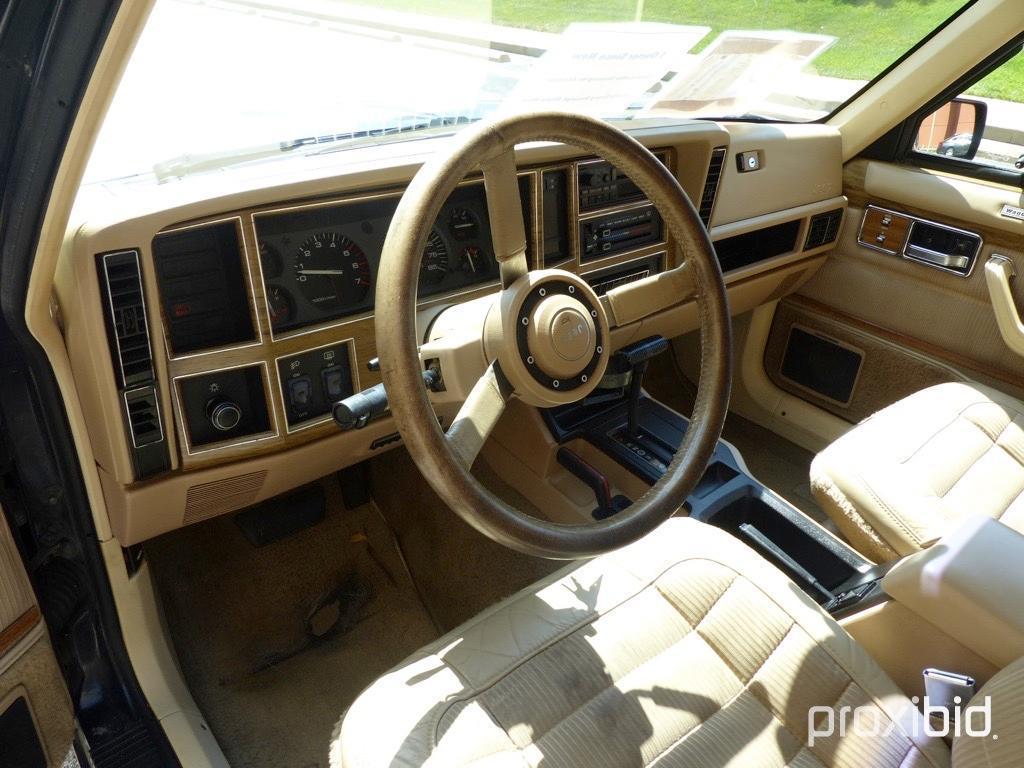 1990 JEEP WAGONEER