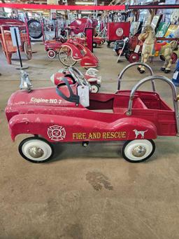 Pedal car