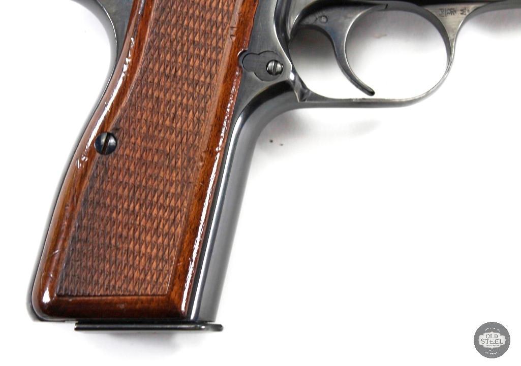 Belgium Manufacture Browning Hi Power - T Series - Mfg. 1968 9x19mm w/ Collector Box & Soft Case