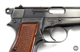 Belgium Manufacture Browning Hi Power - T Series - Mfg. 1968 9x19mm w/ Collector Box & Soft Case