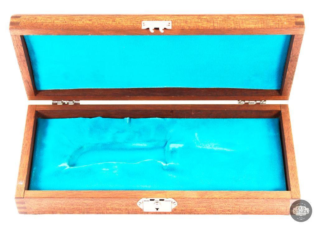 Wooden Smith & Wesson Knife Display Box