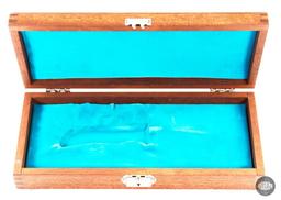 Wooden Smith & Wesson Knife Display Box