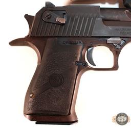 10" Desert Eagle with Optic and Hard Pistol Case - .44 MAG