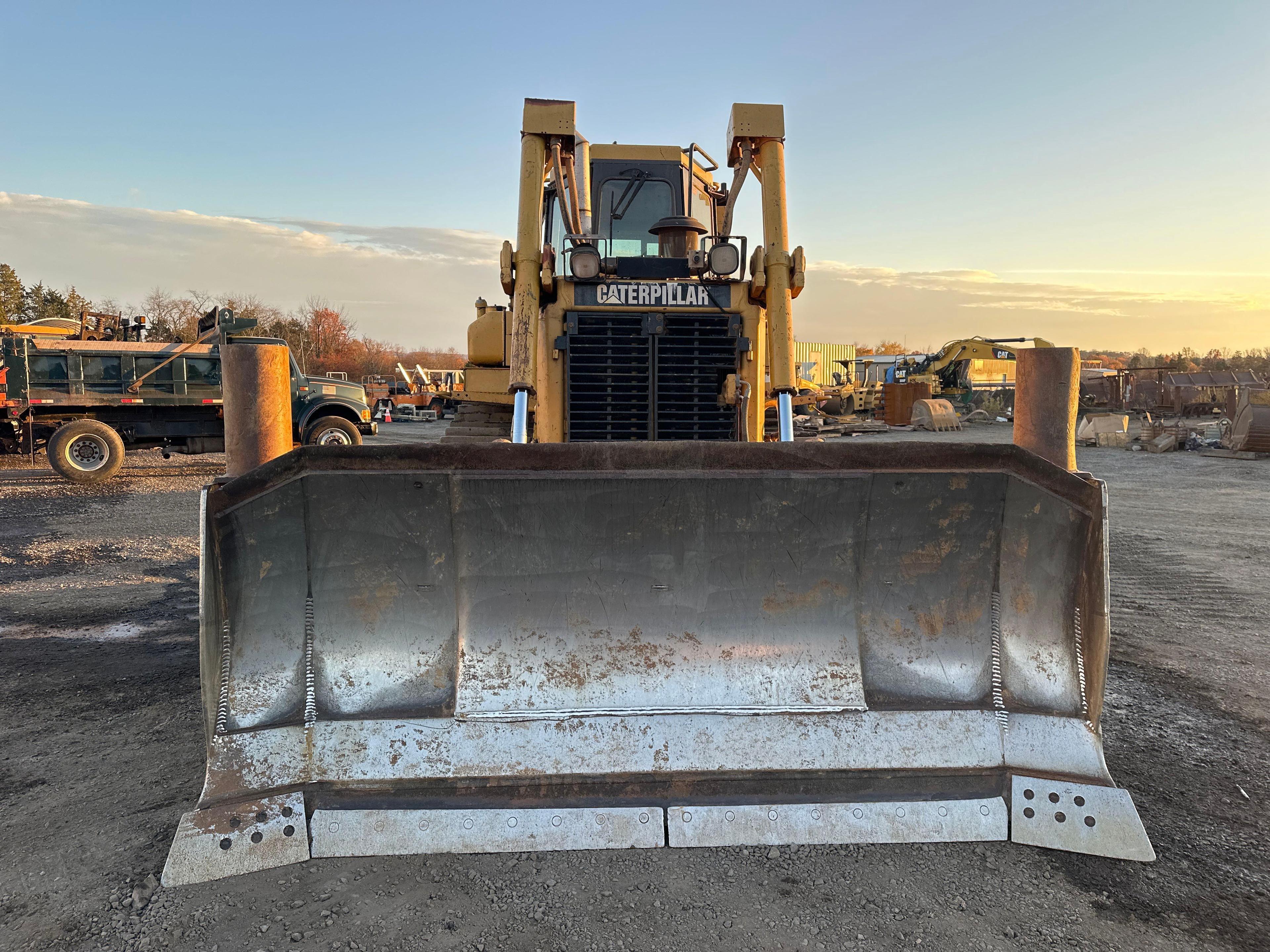 CAT D6R XL Dozer