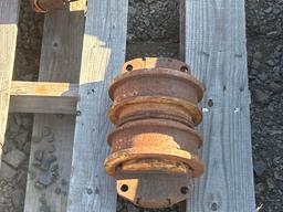 CAT 330BL Rollers