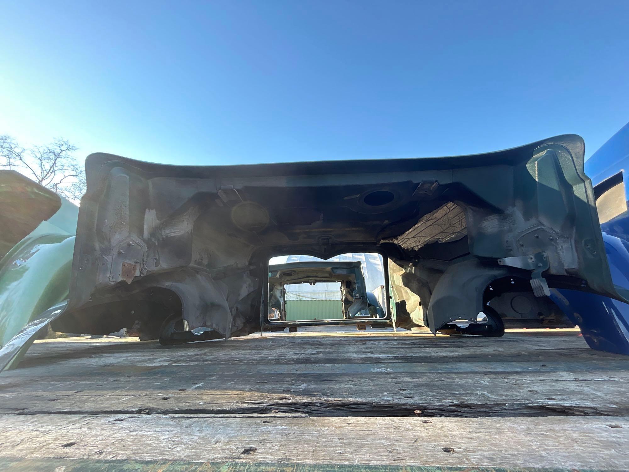 Mack Granite Hood