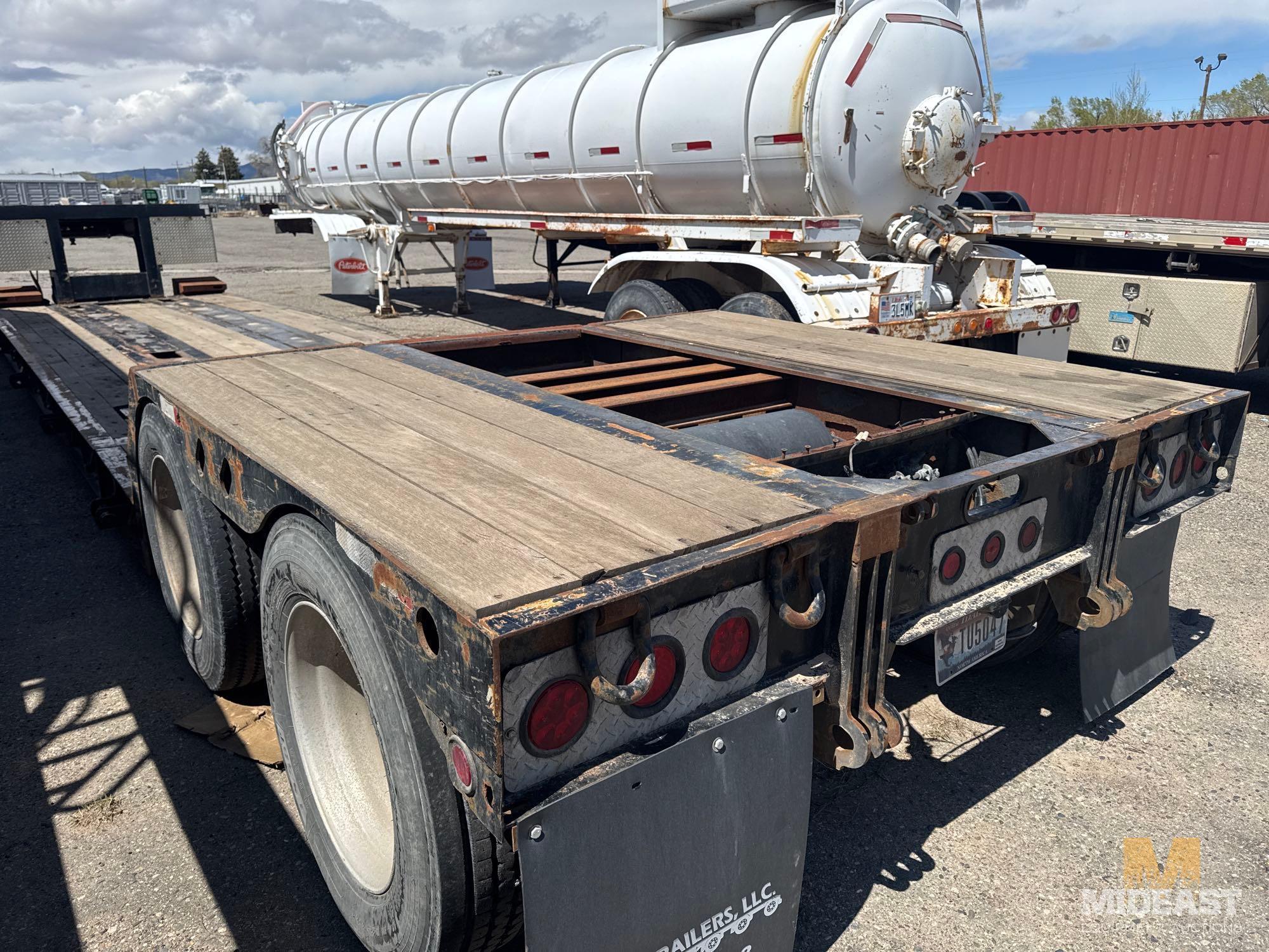 2004 XL Specialized Lowboy Trailer