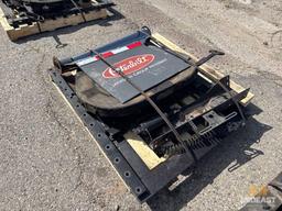 5th Wheel Plate and Mud Flaps