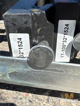 Land Honor Fork Attachment Set