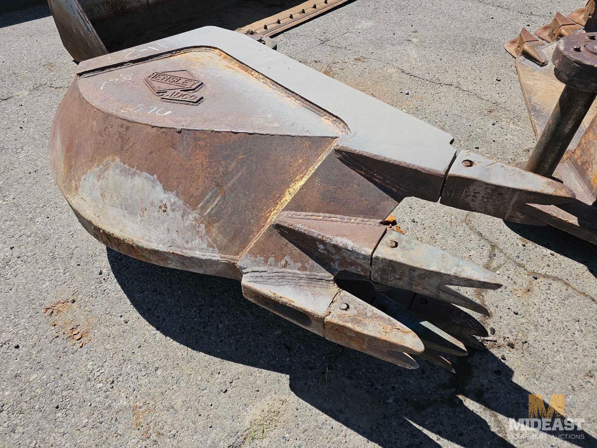 Hensley Ripper Bucket