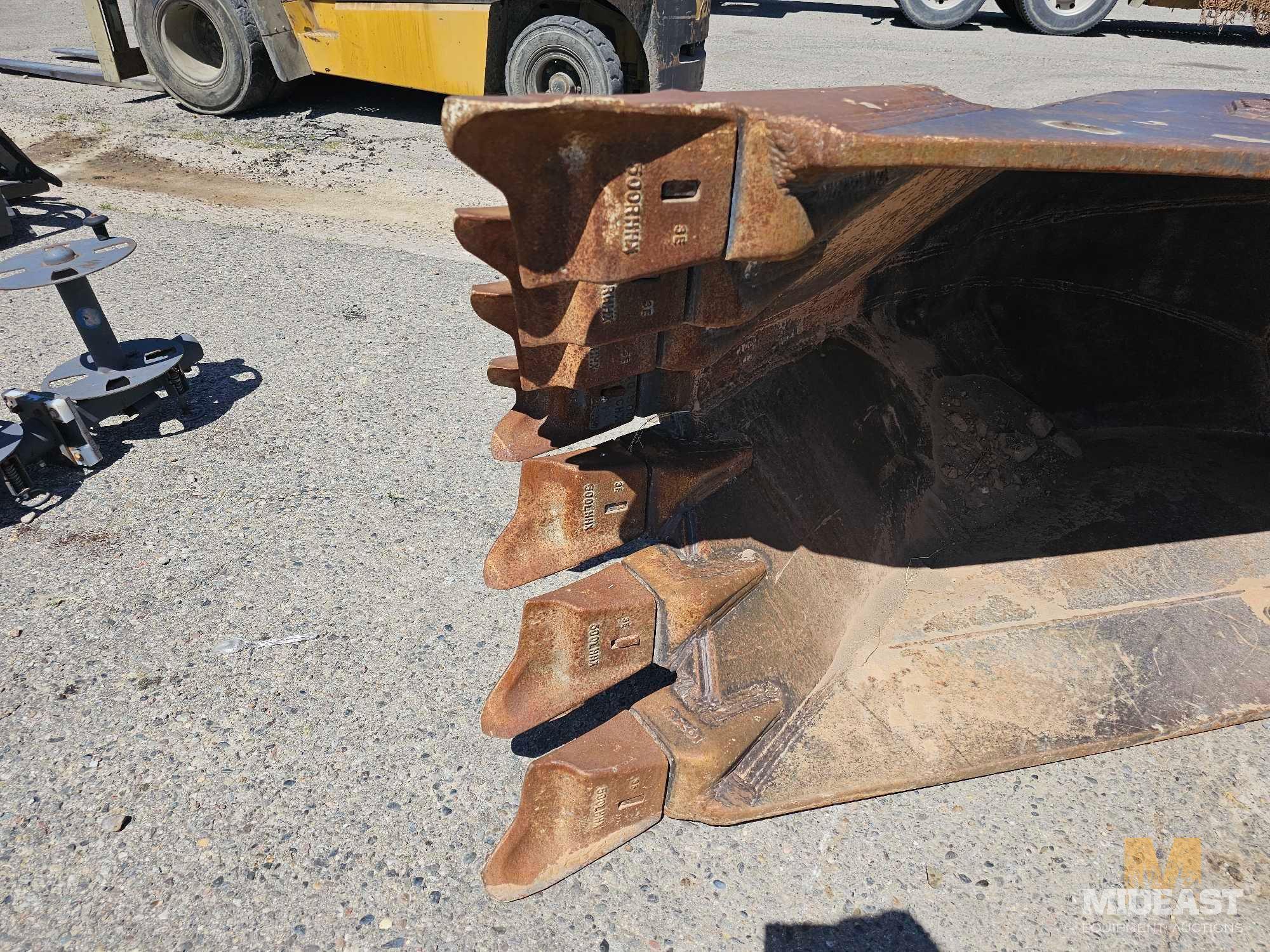 Hensley Ripper Bucket