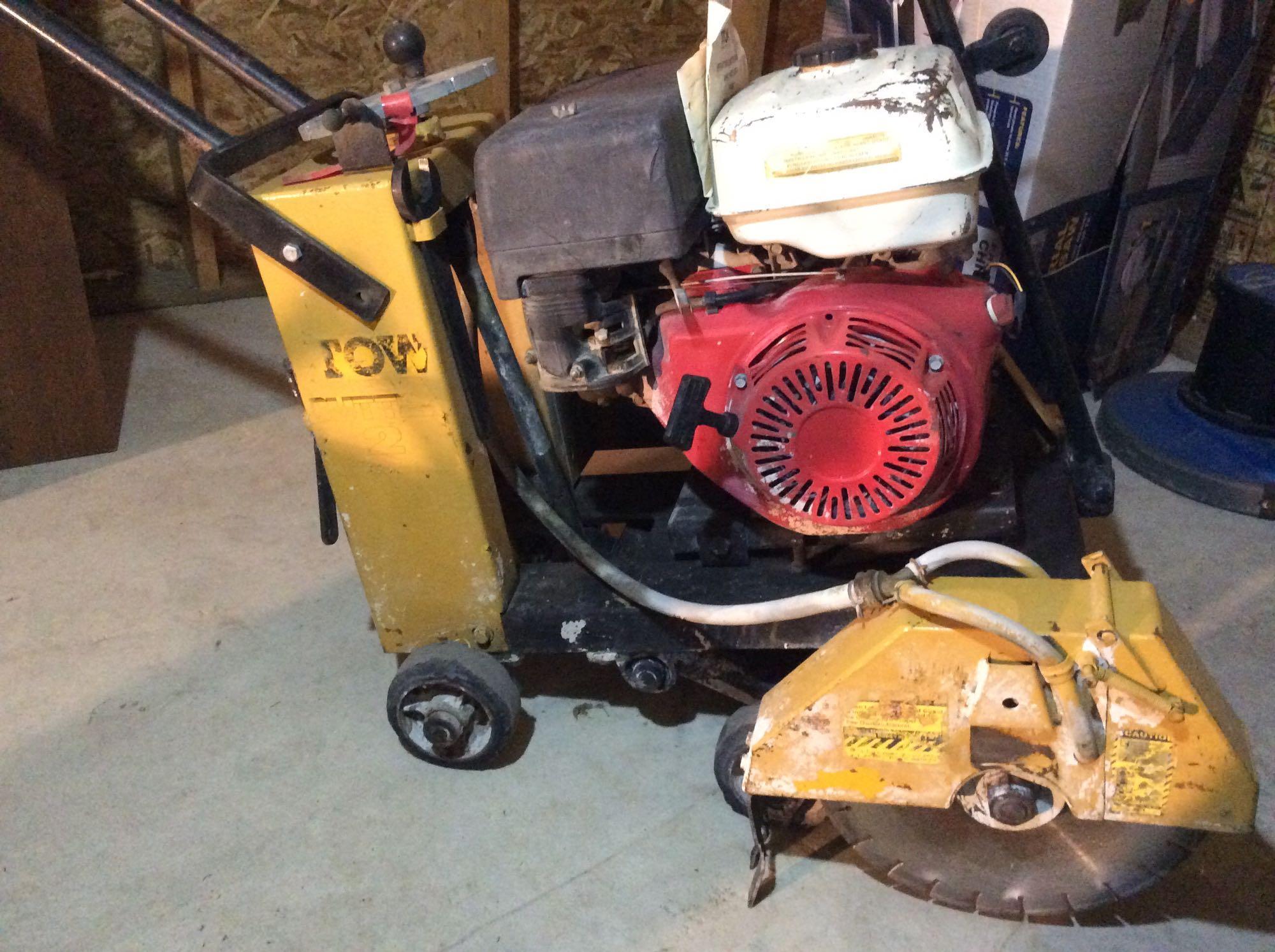 Stow concrete saw with Honda engine and 14 inch blade