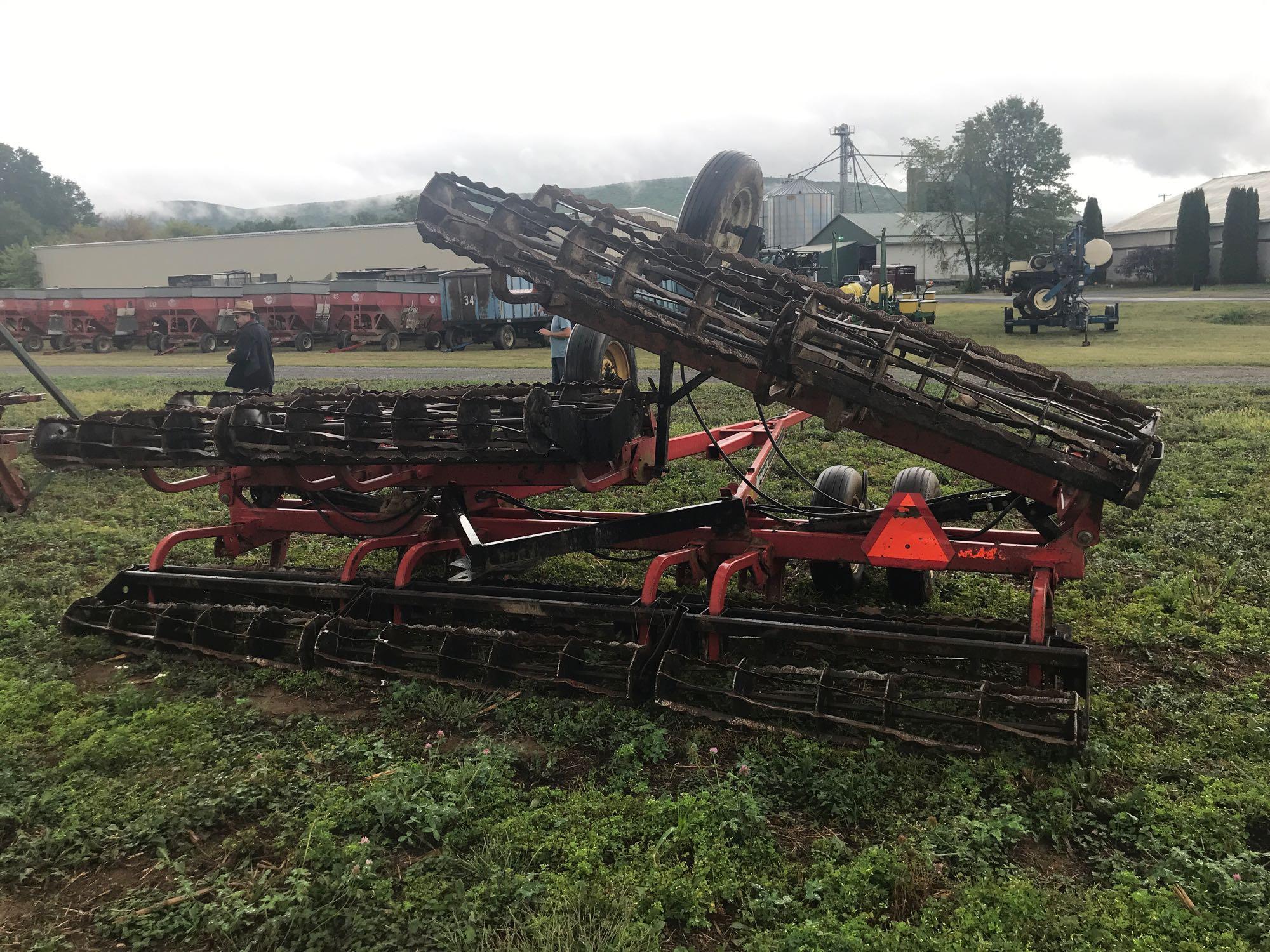 Unverferth Rolling Harrow 220