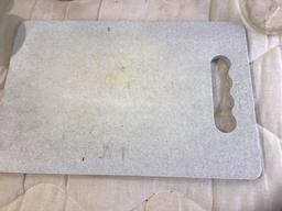 Miscellaneous kitchen items