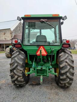 John Deere 2750 Cab Tractor