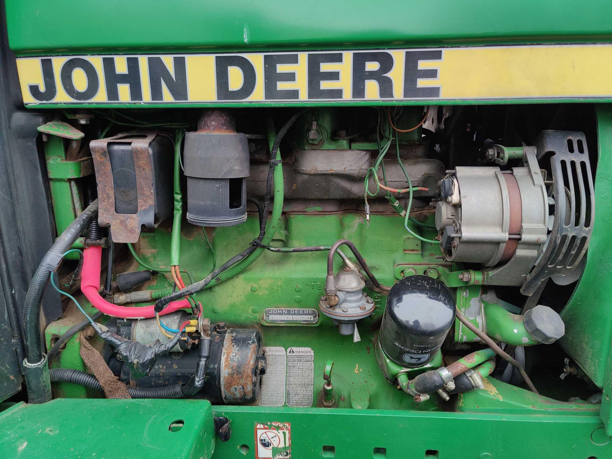 John Deere 2750 Cab Tractor