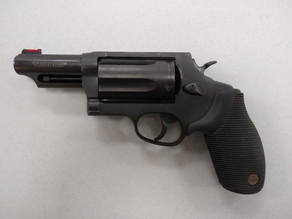 Taurus Night Court Judge Revolver 410 Ga