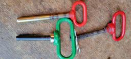 3 hitchpins and 2 other pins
