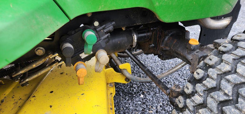 John Deere X748 Ultimate
