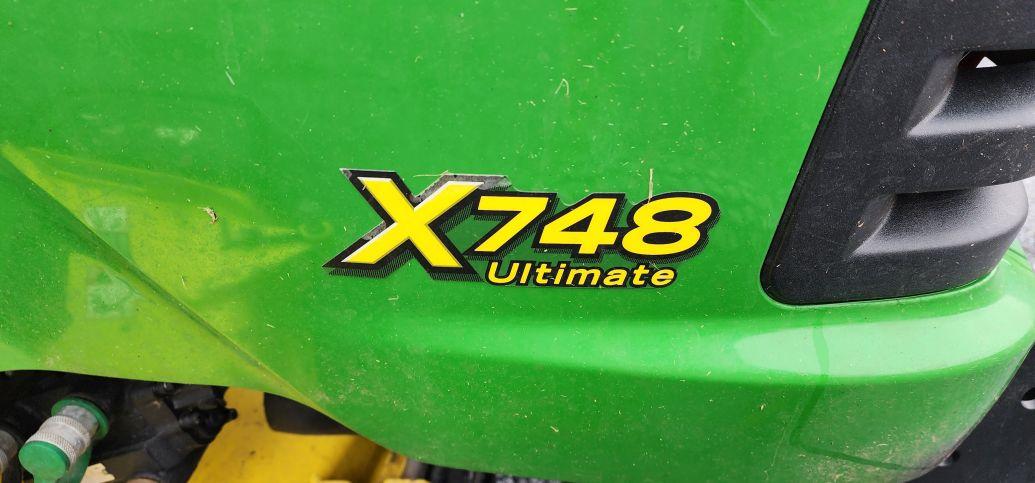 John Deere X748 Ultimate