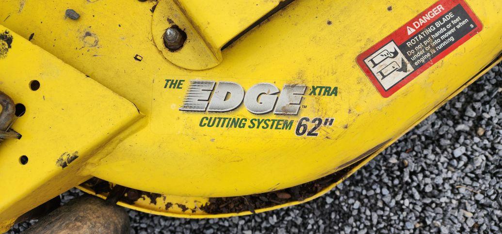 John Deere X748 Ultimate