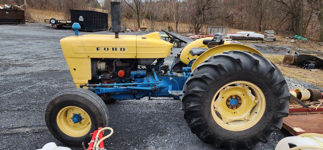 Ford Tractor model 4000?