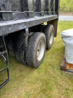 dump truck