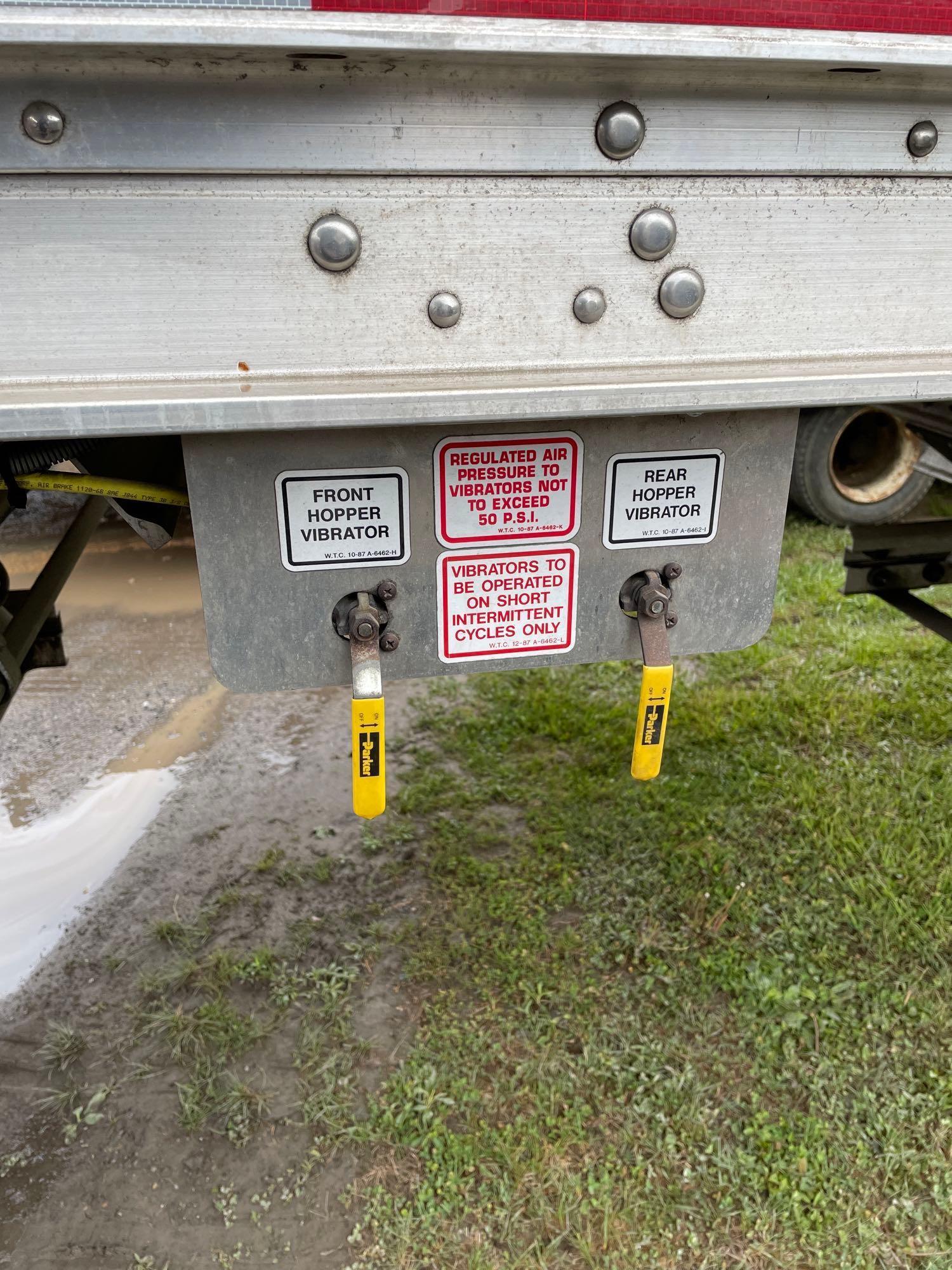 hopper bottom trailer