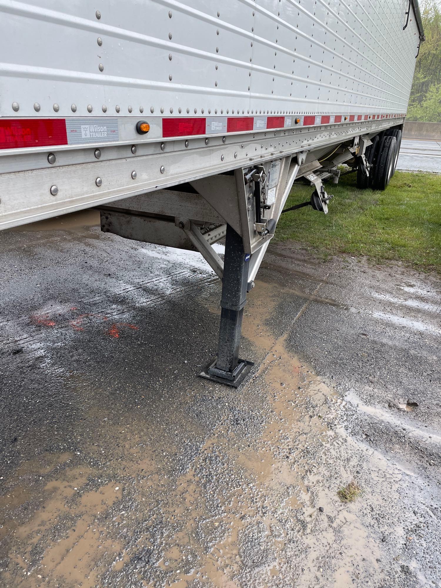 hopper bottom trailer