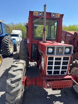 784 IH tractor