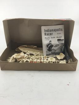 MONOGRAM MODEL INDIANAPOLIS RACER