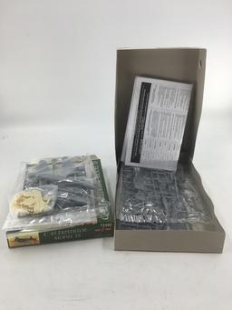 2 MODEL AIRPLANES 1/72 AND 1/48 SCALE