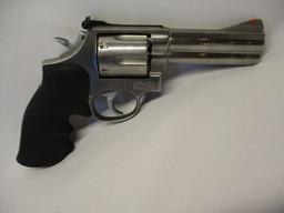 Smith & Wesson .357 Magnum Revolver Mod. 686