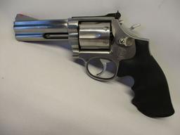 Smith & Wesson .357 Magnum Revolver Mod. 686