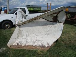 V Plow