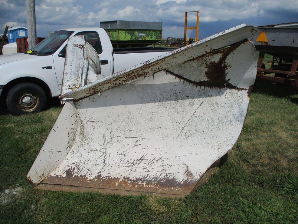 V Plow