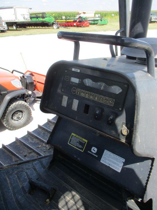 John Deere 650J Dozer