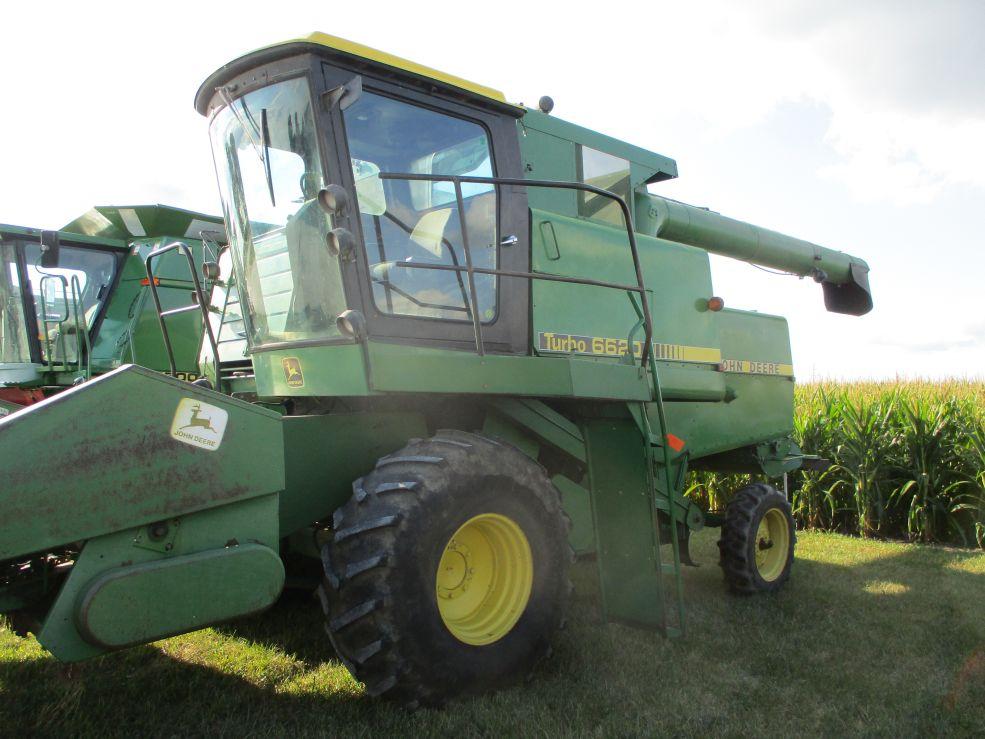 John Deere 6620