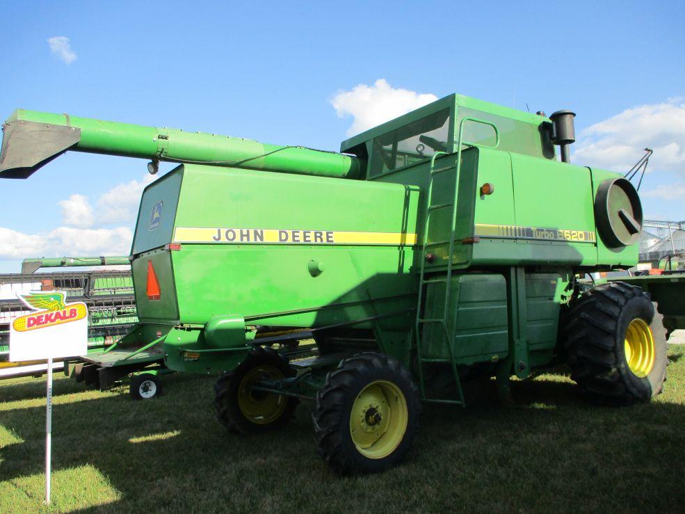 John Deere 6620