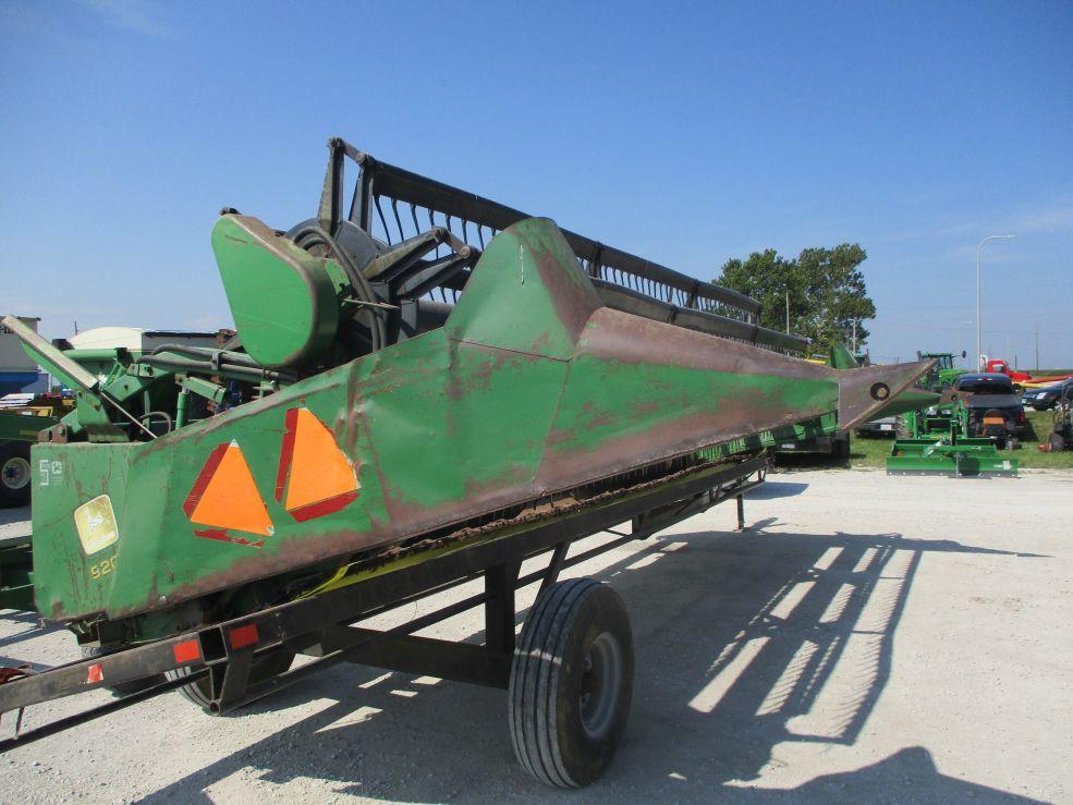 John Deere 920 Platform