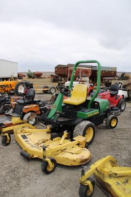 JD F935 Commercial 72" Cut