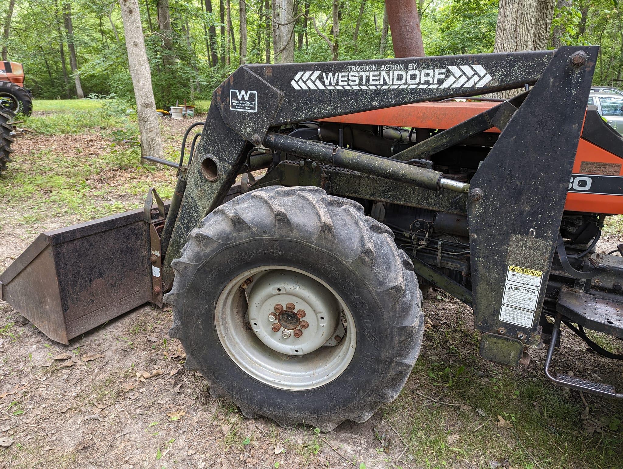Agco 5680 Tractor w/ Loader