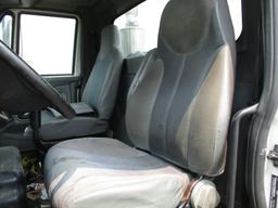 2005 International 8600