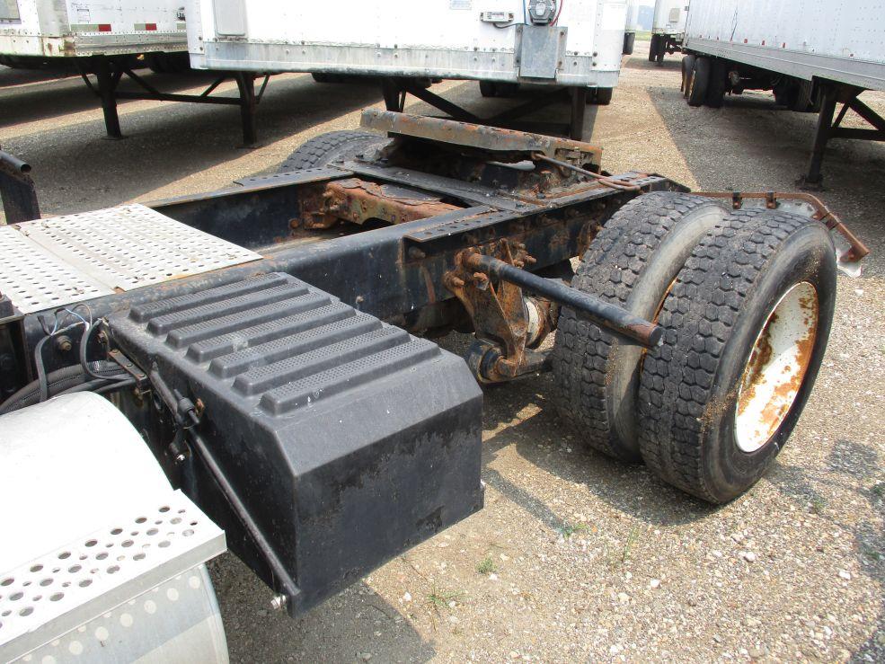 2004 International 9200I