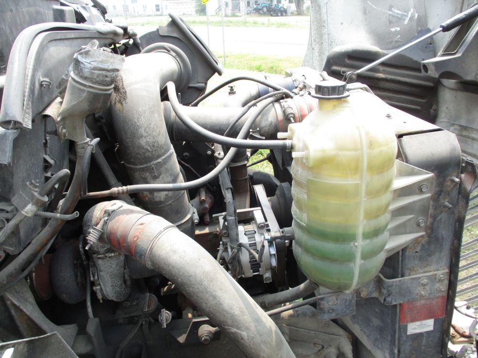 2005 International 8600