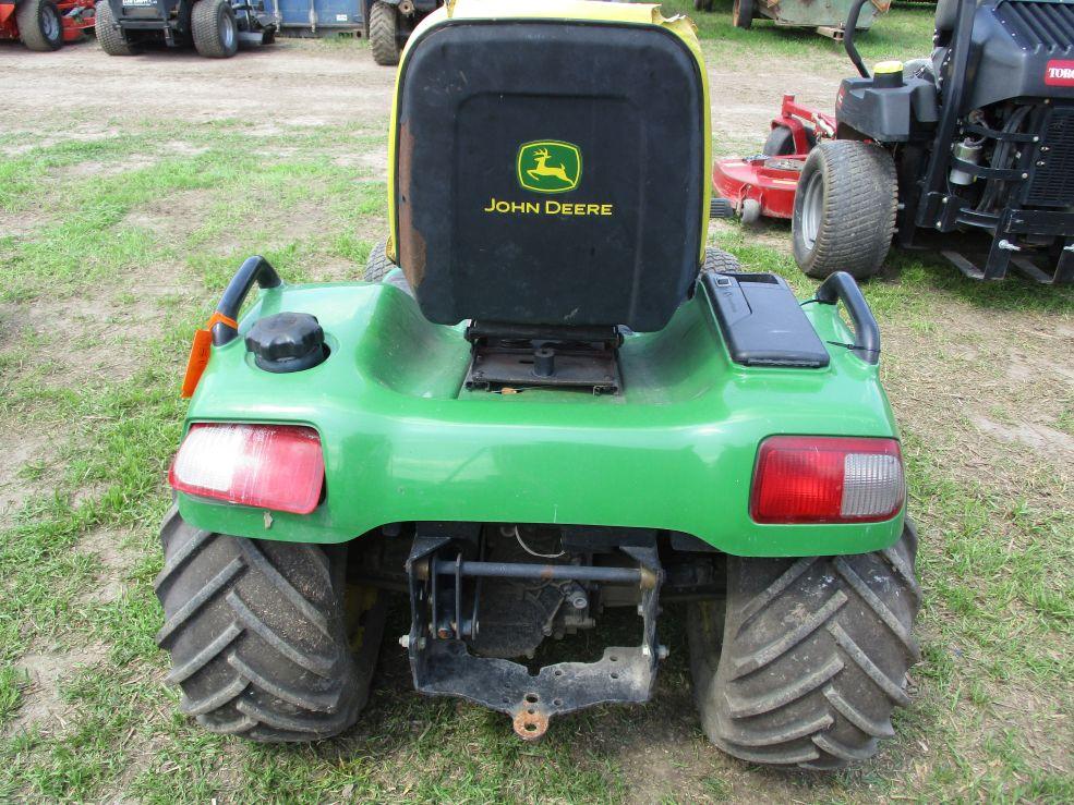 JD X485 Riding Mower