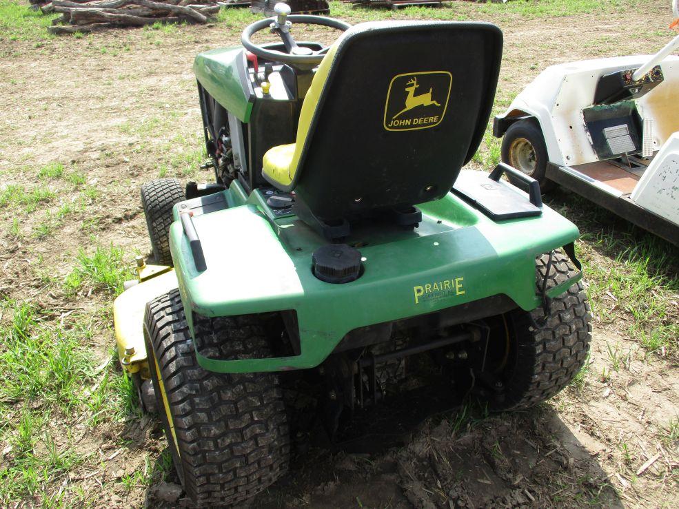 JD 425 Riding Mower