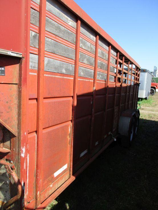 1992 Circle D Gooseneck Livestock Trailer
